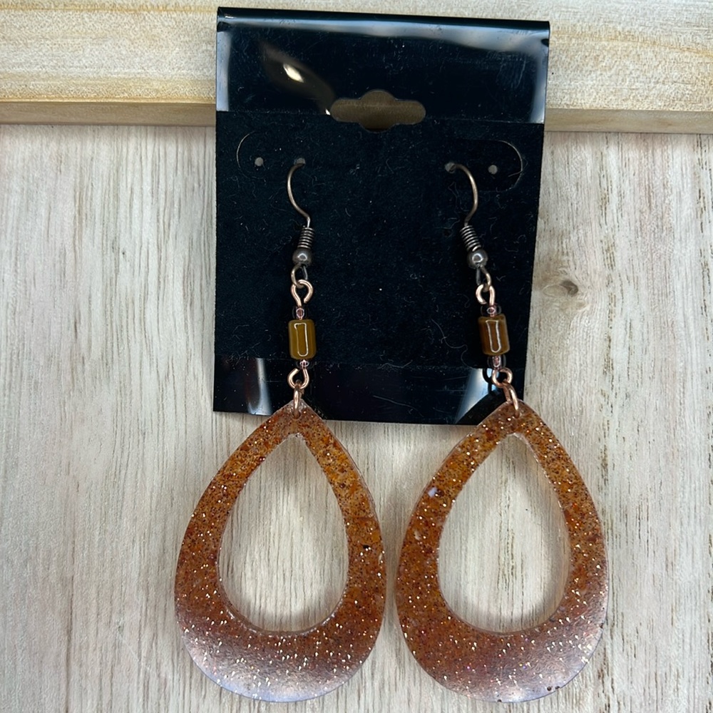 Carnelian earrings, self confidence and courage